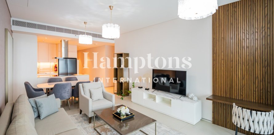 Apartment in Jumeirah Beach Residence, Dubai 3 bedrooms, 180.139 sq.m. № 111221