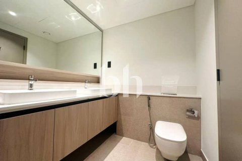 Снять в аренду таунхаус в Tilal Al Ghaf, Дубай: 3 спальни, 146м², № 57611 - фото 13