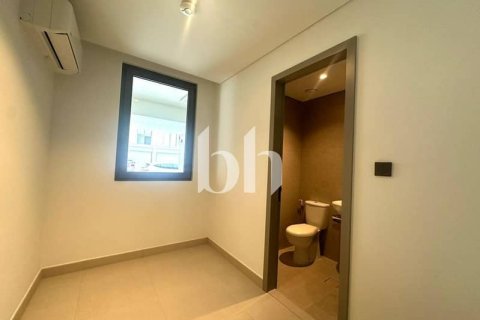 Снять в аренду таунхаус в Tilal Al Ghaf, Дубай: 3 спальни, 146м², № 57611 - фото 7