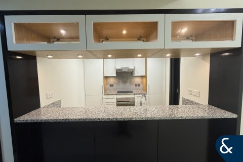 Снять в аренду квартиру в Дубай Марине, Дубай: 1 спальня, 81м², № 91651 - фото 8