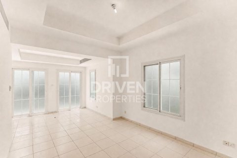 Villa in Springs 4, The Springs, Dubai 3 bedrooms, 343 sq.m. № 136566 - photo 4