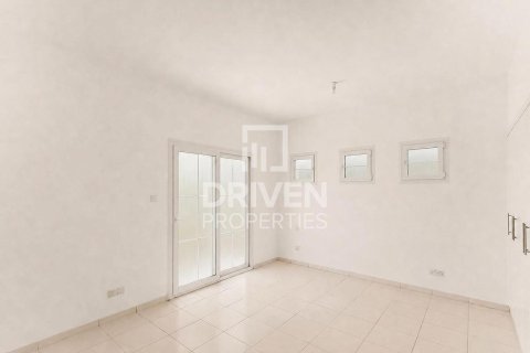 Villa in Springs 4, The Springs, Dubai 3 bedrooms, 343 sq.m. № 136566 - photo 12