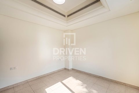 Villa in Victory Heights, Dubai Sports City, Dubai 5 bedrooms, 541.9 sq.m. № 136565 - photo 10