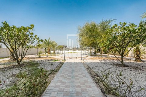 Villa in Victory Heights, Dubai Sports City, Dubai 5 bedrooms, 541.9 sq.m. № 136565 - photo 29