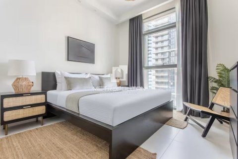 Appartement à EMAAR Beachfront, Dubai Harbour, Dubai, 1 chambre, 69 m², № 73613 - photo 2