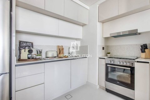 Appartement à EMAAR Beachfront, Dubai Harbour, Dubai, 1 chambre, 69 m², № 73613 - photo 6