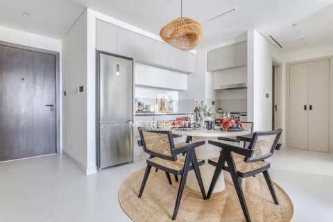 Appartement à EMAAR Beachfront, Dubai Harbour, Dubai, 1 chambre, 69 m², № 73613 - photo 5