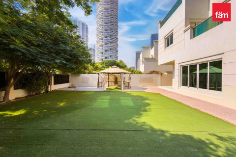 Villa in Dubai 4 bedrooms, 501.5 sq.m. № 67484 - photo 15