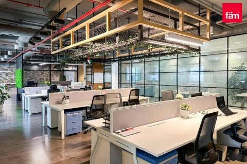 Снять в аренду офис в Дубай Марине, Дубай: 367м², № 67481 - фото 3