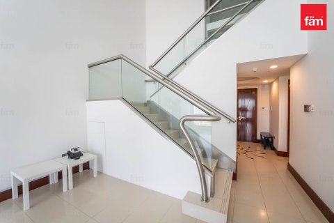 Duplex in Dubai 3 bedrooms, 273 sq.m. № 47036 - photo 10