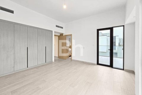 Townhouse in Al Furjan, Dubai 4 bedrooms, 336 sq.m. № 23975 - photo 10