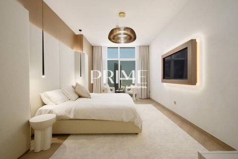 Купить квартиру в DIFC, Дубай: 3 спальни, 236м², № 23976 - фото 10