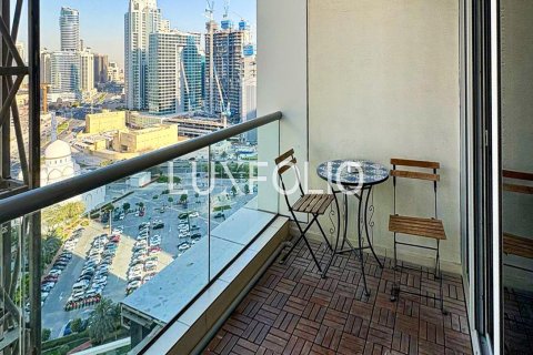 Купить квартиру в Executive Towers, Бизнес-Бэй, Дубай: 3 спальни, 172м², № 45919 - фото 7