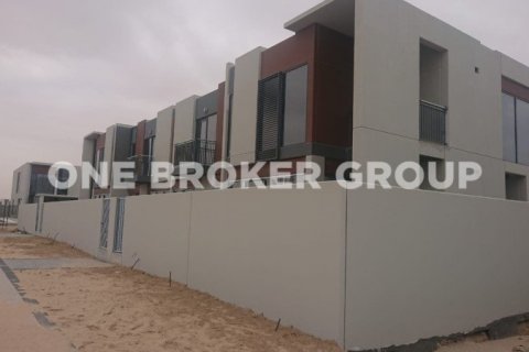 Maison de ville à Dubai Land, Dubai, 3 chambres, 180 m², № 671 - photo 4