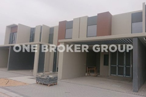 Maison de ville à Dubai Land, Dubai, 3 chambres, 180 m², № 671 - photo 3