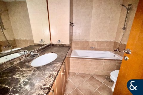 Купить квартиру в Джумейра Лейк Тауэрс, Дубай: 2 спальни, 157м², № 75502 - фото 18