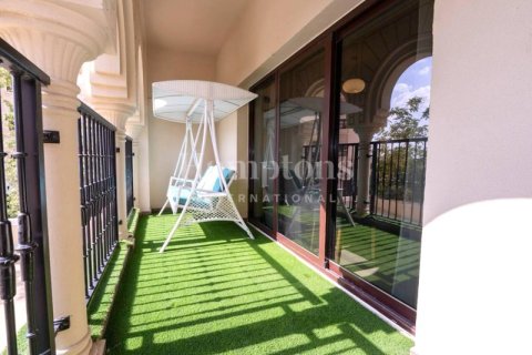Apartamento en Hillside at Jumeirah Golf Estates, Jumeirah Golf Estates, Dubai, 3 dormitorios, 176.59002240 m², № 12937 - foto 10