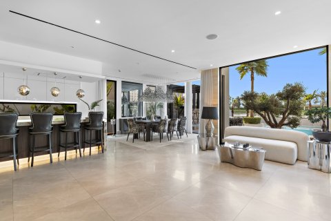 Villa à Dubai, 5 chambres, 742 m², № 97161 - photo 5