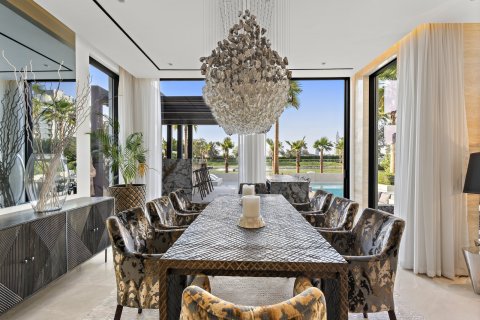 Villa à Dubai, 5 chambres, 742 m², № 97161 - photo 13