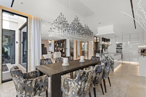 Villa à Dubai, 5 chambres, 742 m², № 97161 - photo 15