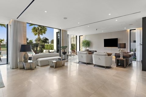 Villa à Dubai, 5 chambres, 742 m², № 97161 - photo 16