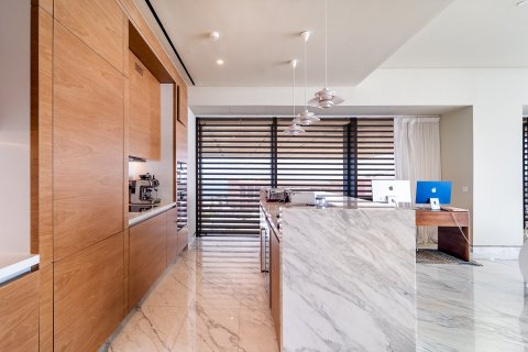 Купить квартиру в Пальме Джумейре, Дубай: 2 спальни, 267м², № 97151 - фото 11