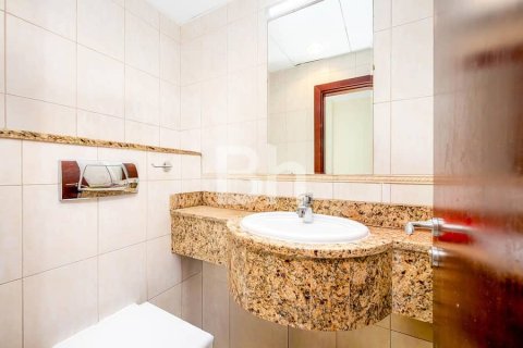 Apartment in Dubai Marina, Dubai 2 bedrooms, 122 sq.m. № 56732 - photo 11