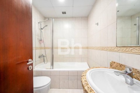 Apartment in Dubai Marina, Dubai 2 bedrooms, 122 sq.m. № 56732 - photo 17