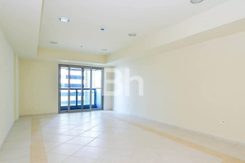 Apartment in Dubai Marina, Dubai 2 bedrooms, 122 sq.m. № 56732 - photo 24