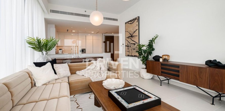 Apartment in Al Wasl, Dubai 3 bedrooms, 183 sq.m. № 19480