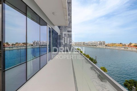Apartment in Al Wasl, Dubai 2 bedrooms, 169 sq.m. № 19482 - photo 4
