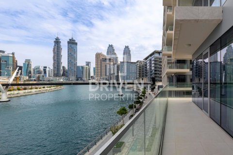 Apartment in Al Wasl, Dubai 2 bedrooms, 169 sq.m. № 19482 - photo 7