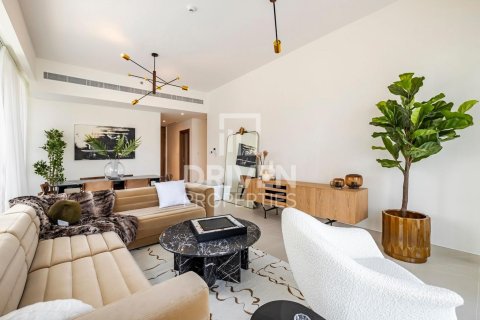 Apartment in Al Wasl, Dubai 2 bedrooms, 169 sq.m. № 19482 - photo 1