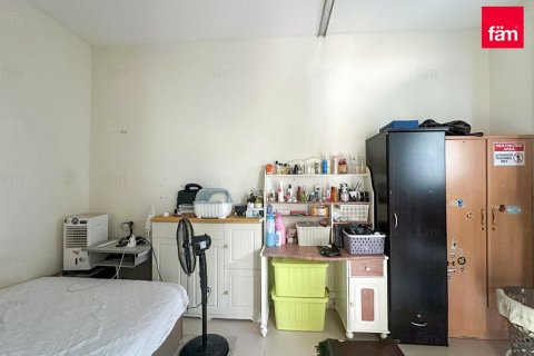 Villa in International City, Dubai 3 bedrooms, 153.9 sq.m. № 69608 - photo 6