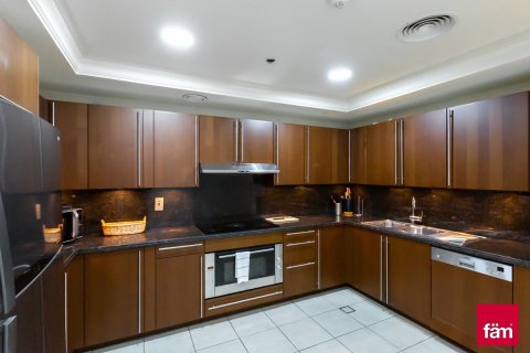 Купить таунхаус в Пальме Джумейре, Дубай: 3 спальни, 455.9м², № 9014 - фото 5