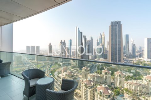 Apartment in Downtown Dubai (Downtown Burj Dubai), Dubai 4 bedrooms, 270 sq.m. № 46336 - photo 15