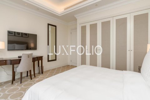 Apartment in Downtown Dubai (Downtown Burj Dubai), Dubai 4 bedrooms, 270 sq.m. № 46336 - photo 7