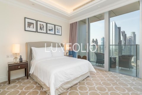 Apartment in Downtown Dubai (Downtown Burj Dubai), Dubai 4 bedrooms, 270 sq.m. № 46336 - photo 6