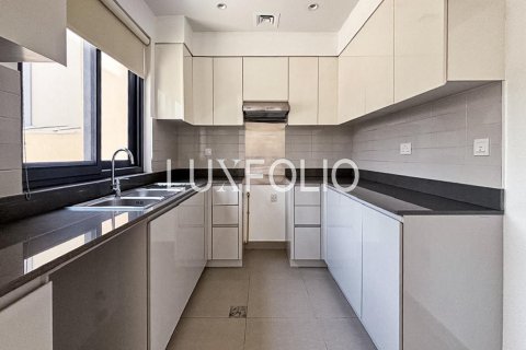 Townhouse in Maple at Dubai Hills Estate, Dubai Hills Estate, Dubai 3 bedrooms, 194 sq.m. № 46337 - photo 3