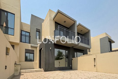 Townhouse in Maple at Dubai Hills Estate, Dubai Hills Estate, Dubai 3 bedrooms, 194 sq.m. № 46337 - photo 16