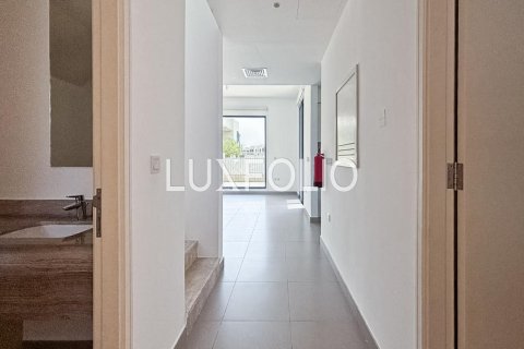 Townhouse in Maple at Dubai Hills Estate, Dubai Hills Estate, Dubai 3 bedrooms, 194 sq.m. № 46337 - photo 2