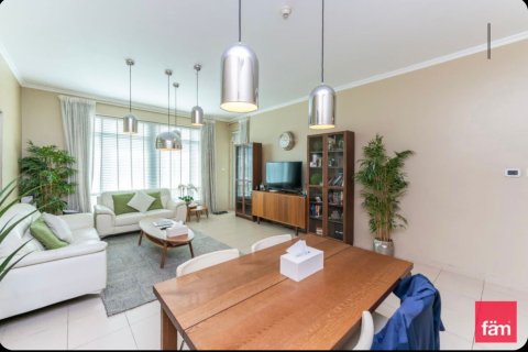 Apartment in Downtown Dubai (Downtown Burj Dubai), Dubai 1 bedroom, 84.2 sq.m. № 40241 - photo 4