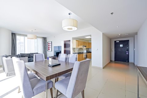 Apartment in Sheikh Zayed Road, Dubai 3 bedrooms, 188.31 sq.m. № 136384