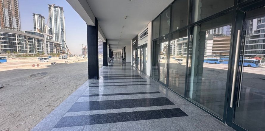 Магазин в Meydan, Дубай, 67.2м², № 55961