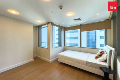 Apartment in Dubai Marina, Dubai 2 bedrooms, 152.4 sq.m. № 55946 - photo 8