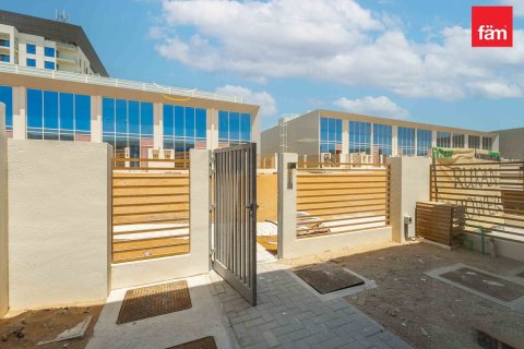 Maison de ville à Dubai, 2 chambres, 79.3 m², № 76896 - photo 2