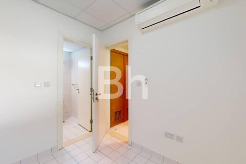 Снять в аренду таунхаус в Al Furjan, Дубай: 3 спальни, 228м², № 21836 - фото 24