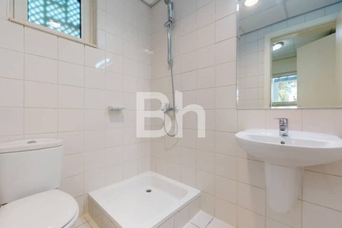 Снять в аренду таунхаус в Al Furjan, Дубай: 3 спальни, 228м², № 21836 - фото 14