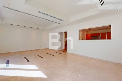 Снять в аренду таунхаус в Al Furjan, Дубай: 3 спальни, 228м², № 21836 - фото 4
