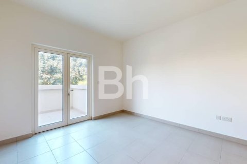 Снять в аренду таунхаус в Al Furjan, Дубай: 3 спальни, 228м², № 21836 - фото 15